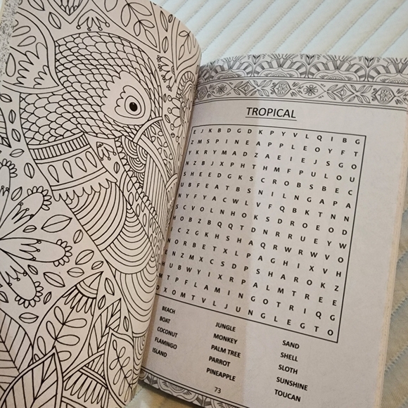Tropical coloring and word search book - Picture 3 of 5